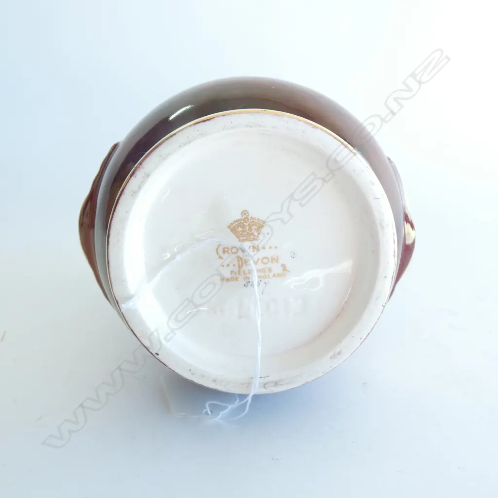 A Crown Devon rouge royale vase Image 1++